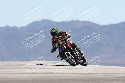 media/Oct-13-2025-Moto Forza (Mon) [[a66d839500]]/3-B Group/Session 4 (Turn 9)/
